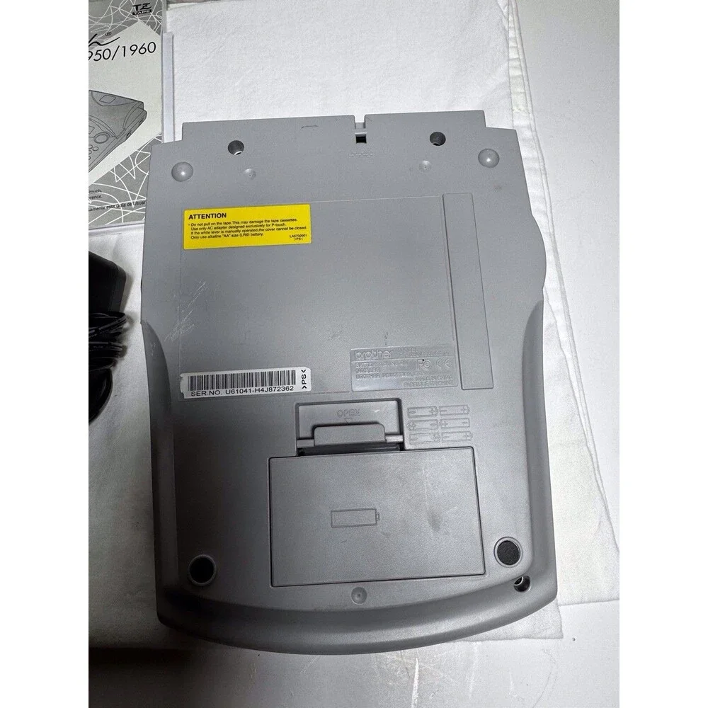 BROTHER P-Touch PT-1950 Electronic Label Printer Works